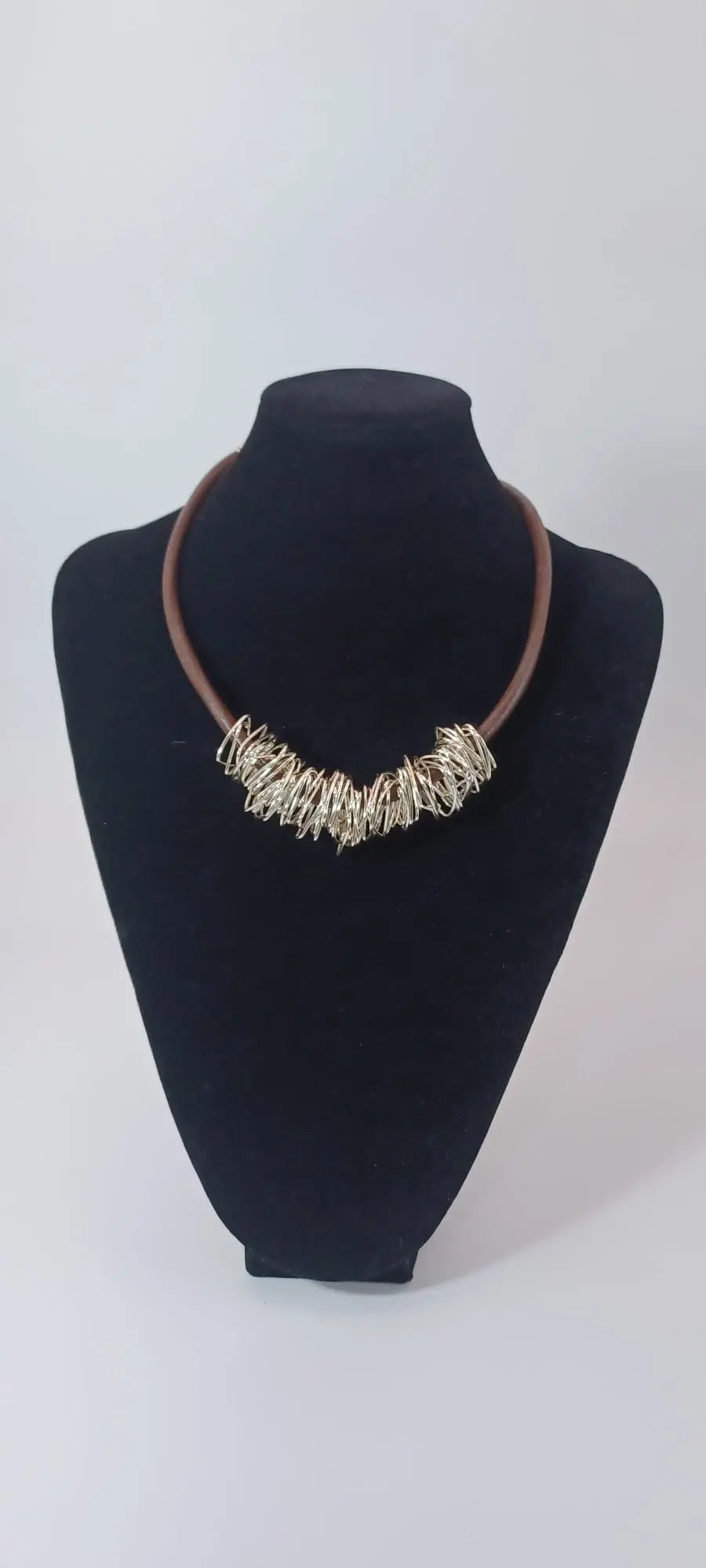 Collar iregular