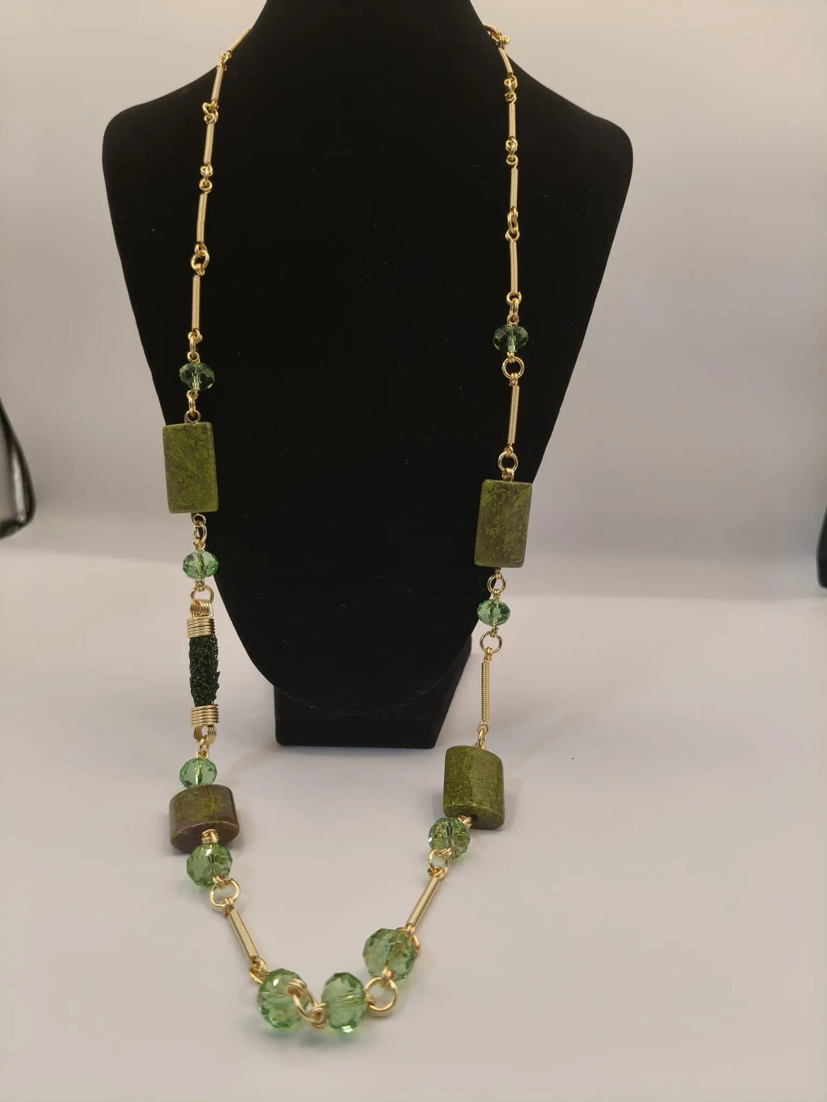 Collar largo Livia
